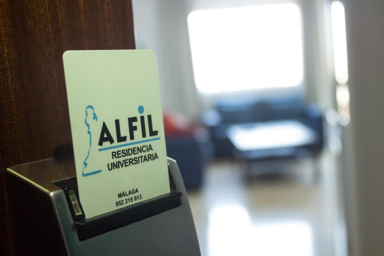 Hostel Residencia Alfil مالقة المظهر الخارجي الصورة
